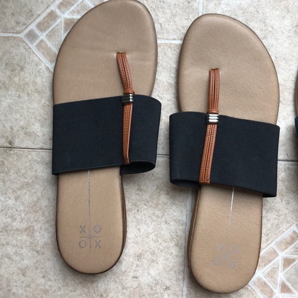 Sandals - Picture 3 of 4